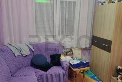 RECO . APARTAMENT 3 CAMERE , ROGERIUS - 6
