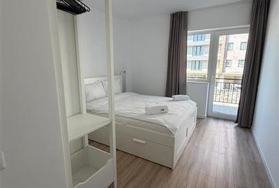 Apartament cu 2 camere decomandat în Tractorul - 9