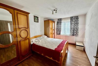 Casă cu 5 camere cu Teren 170 Mp în Șugag - 8