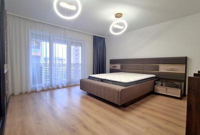 Apartament cu 2 camere decomandat, mobilat în Tractorul - 4