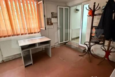 Casă cu 7 camere cu Teren 266 Mp în Central - 5