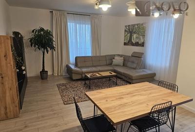 Apartament cu 3 camere semidecomandat, mobilat în Tineretului