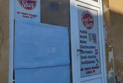 Spațiu comercial, de 25 mp, în Central