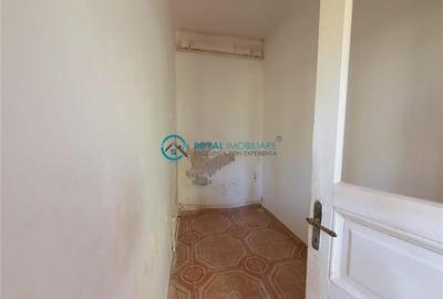 Casă individuală cu 3 camere cu Canalizare în Ana Ipătescu - 14