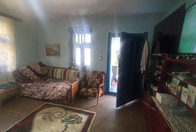 Casa individuală 2 camere in Dezmir, utili 70 mp, teren 662 mp - 4