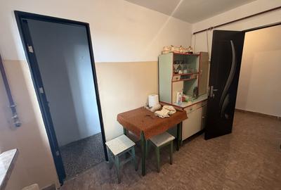 Apartament 3 camere, decomandat, 70.4 mp, Calea Bucuresti, Zona Institut - 8