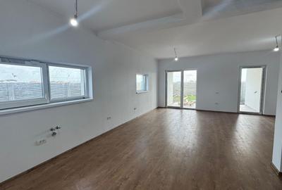 Casă individuală cu 4 camere cu Canalizare în Săcălaz - 2