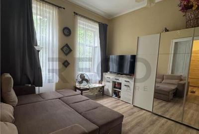 Casă cu 3 camere cu Teren 400 Mp în Central