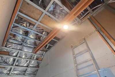 Casă cu 4 camere cu Garaj în Crevedia - 9