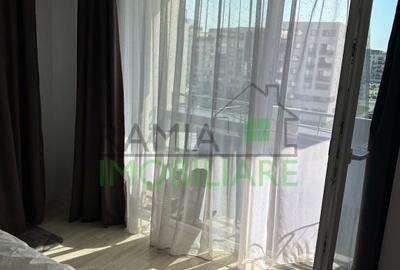 Apartament cu 2 camere decomandat, mobilat în Tractorul
