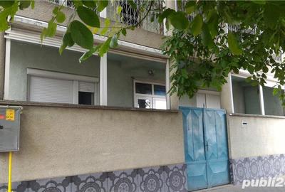Casă cu 6 camere cu Teren 300 Mp în Sântana - 3