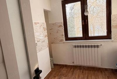 Apartament cu 3 camere nedecomandat în Central - 1
