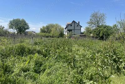 Casă cu 6 camere în Salcia - 9