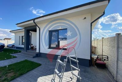 CASA DEOSEBITA ZONA SELGROS COMPLET MOBILATA - 6