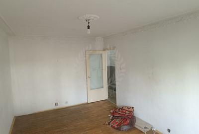 Apartament cu 3 camere decomandat în Vest - 8