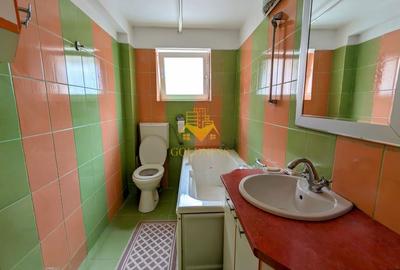 2 Camere, Buna Ziua, Lidl, Grand Hotel Italia, Lidl, 18 Gym, Mol, OMV 2 Camere, Buna Ziua, Lidl, Grand Hotel Italia, Lidl, 18 Gym, Mol, OMV - 7