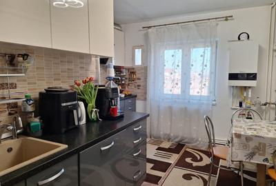Apartament cu 4 camere decomandat, mobilat în Lipovei - 7