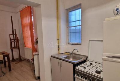 Apartament cu 2 camere semidecomandat, mobilat în Muncitoresc - 3