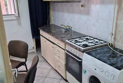 Garsonieră decomandată în Central - 1