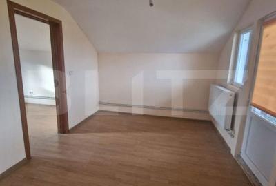 Casă cu 4 camere cu Teren 1000 Mp în Șcheia - 6