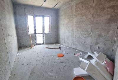 Casă cu 4 camere cu Teren 330 Mp în Central - 2