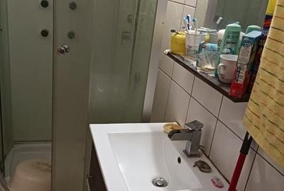 Garsoniera  300 Euro aleea Bistricioara - 13