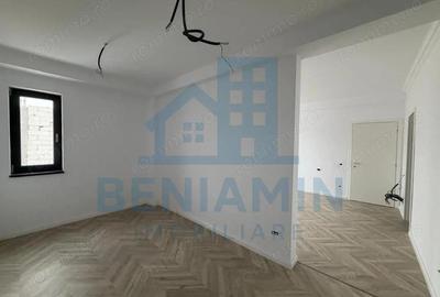 Casă cu Teren 391 Mp în Est - 4