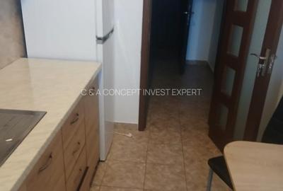Apartament cu 2 camere decomandat în Apărătorii Patriei - 4