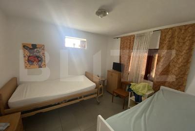 Spațiu comercial, de 379 mp, în 1 Mai - 13