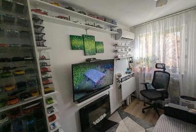Garsonieră semidecomandată în Mureșeni