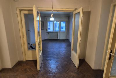 Apartament cu 3 camere semidecomandat în Unirii - 5