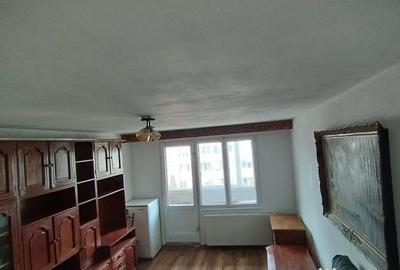 Apartament cu 2 camere decomandat în Central - 2