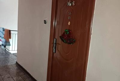 Garsonieră nedecomandată în Central - 7