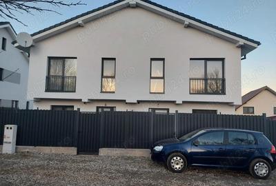 Casa 4 camere terasa acoperita pivnita incalzire in pardoseala pod inalt mobilata curte libera 165mp - 1