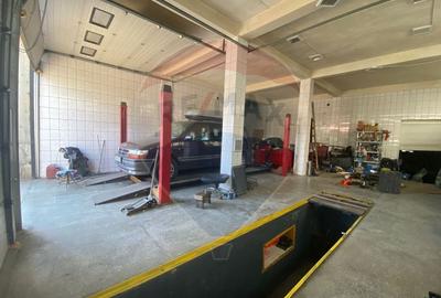 Casa / Vila, si service cu spatii de birouri, de vanzare in sector 4 - 4