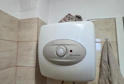 Vand casa cu teren generos (2000 mp) in Baneasa, jud. Constan?a 2 intrari separate - 3