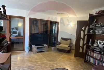 Casă cu 3 camere cu Teren 220 Mp în Central - 22