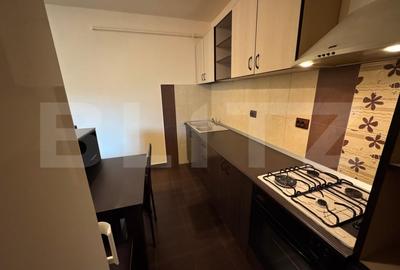 Apartament cu 3 camere, 58 mp, parcare, zona Porii - 3