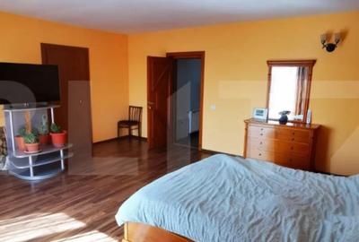 Casă cu 5 camere cu Teren 1000 Mp în Central - 5