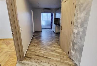 Apartament 3 camere,decomandat,renovat, suprafata generoasa,Garii,Brasov - 4