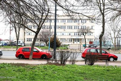 Gara - Spitalul CFR - Str. Scolii, casa din caramida, teren 380 mp! - 16