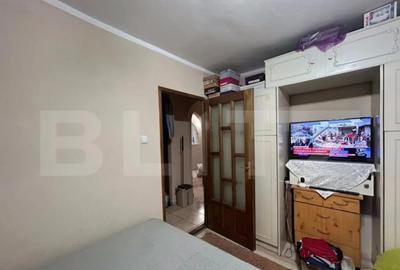 Apartament cu 3 camere decomandat în Micro 16 - 16