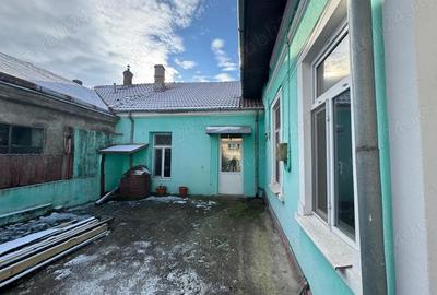 Casă cu Teren 360 Mp în Traian - 10