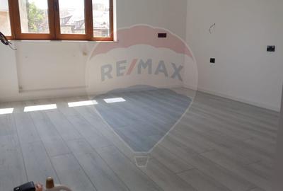 INCHIRIERE Apartament cu 3 camere in zona Dacia - 4