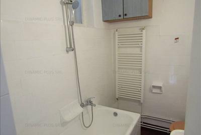 Apartament la casa cu loc de parcare in curte, zona Gara Mare - 13