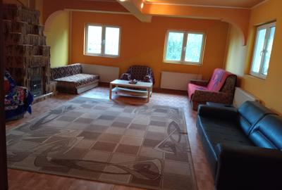 Oferta Vânzare vilă elegantă cu teren generos, situată aproape de București - 2