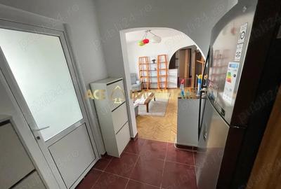 Apartament cu 3 camere decomandat, mobilat în Pajura - 4