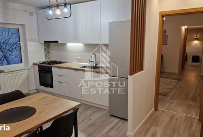 Apartament cu 3 camere în Miorița - 1