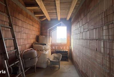 Casă cu 4 camere cu Teren 700 Mp în Botiz - 13