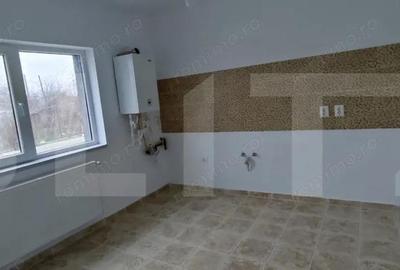 Casă cu Teren 27 Mp în Giurgiului - 13